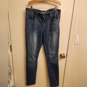 Universal Thread Women's Mid Rise Skinny Jeans Dark wash 8/29L